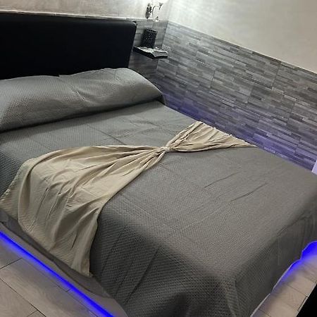 La Piccola Casetta Del Centro 팔레르모 외부 사진